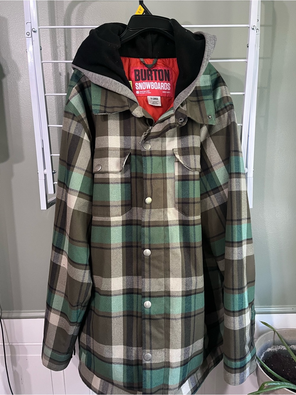 Burton Plaid Snowboard Jacket in Green and Brown